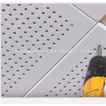 Tablero de techo incrustado de alta calidad de aluminio perforado del diseñador profesional del yeso